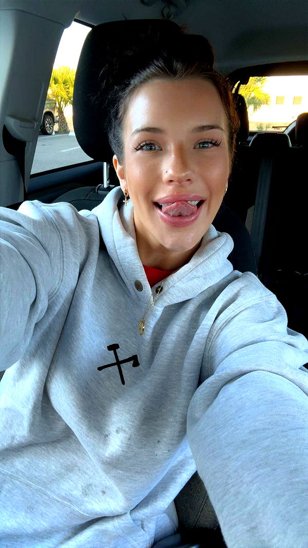 fionamaefit image ~ Altpins