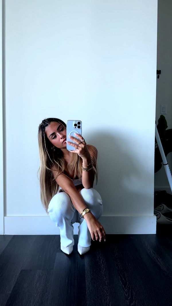 gabannalisa image ~ Altpins