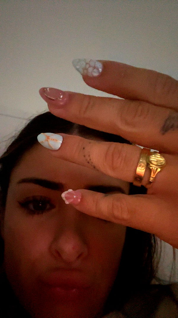 gabannalisa image ~ Altpins