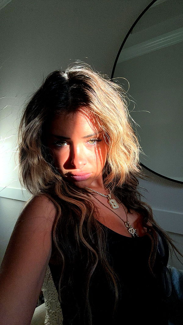 gabannalisa image ~ Altpins