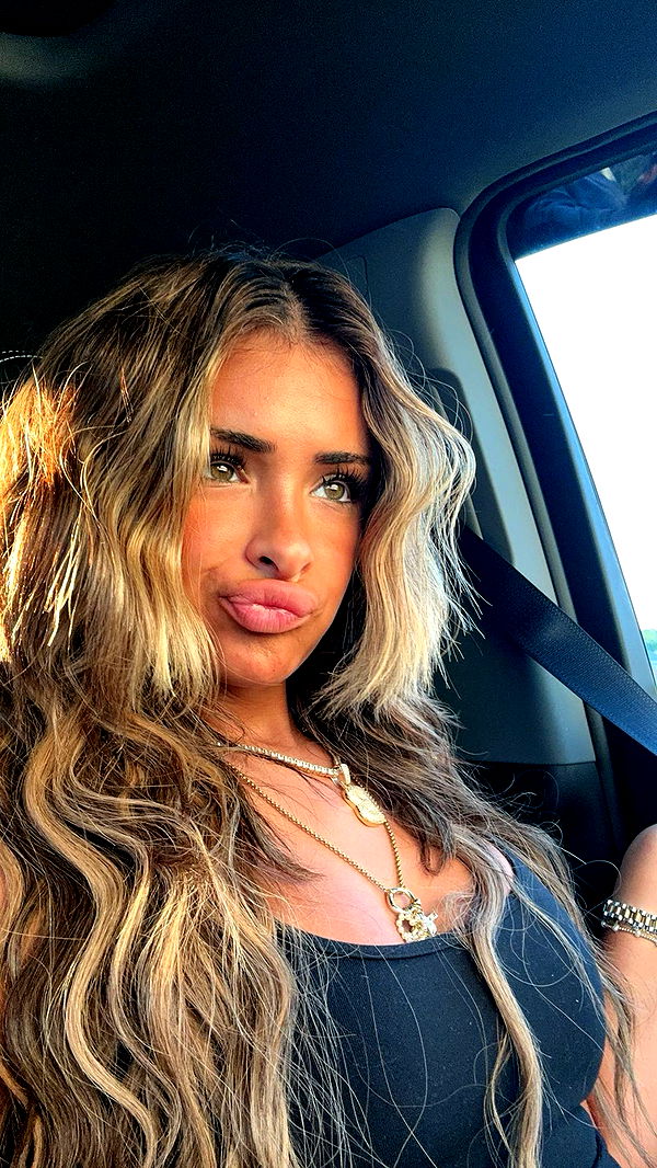 gabannalisa image ~ Altpins