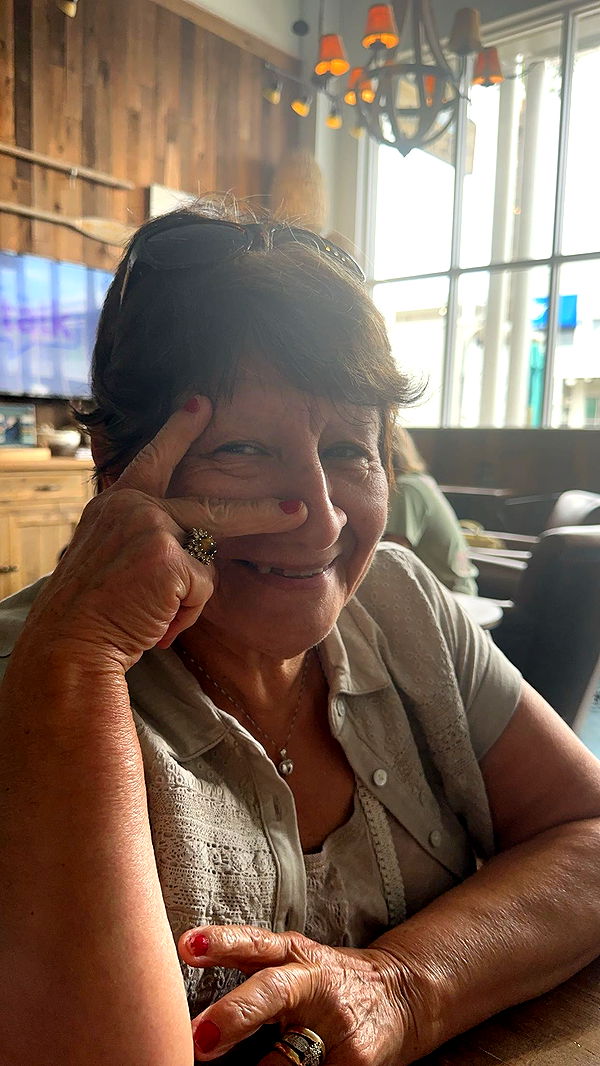 gabannalisa image ~ Altpins