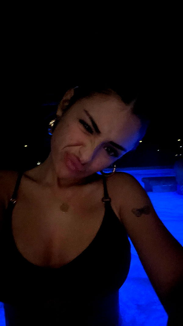 gabannalisa image ~ Altpins