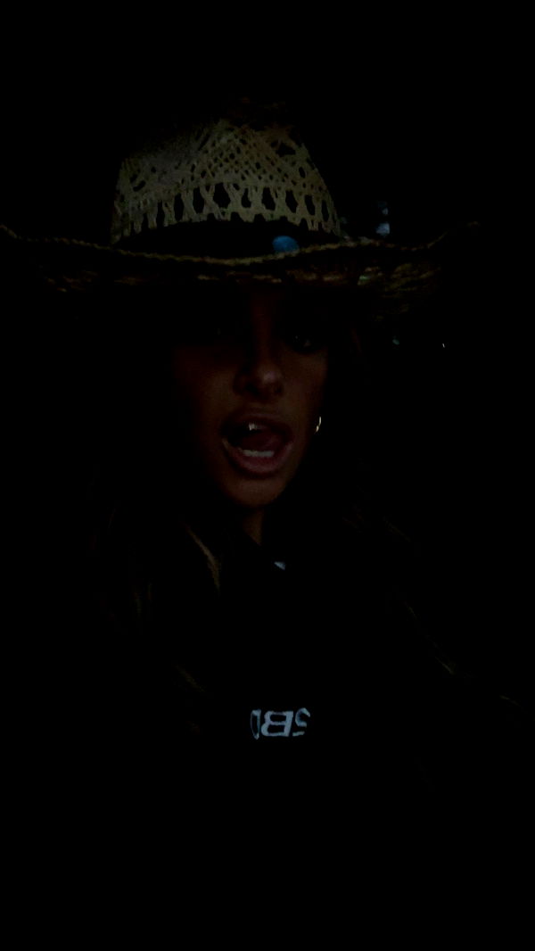 gabannalisa image ~ Altpins