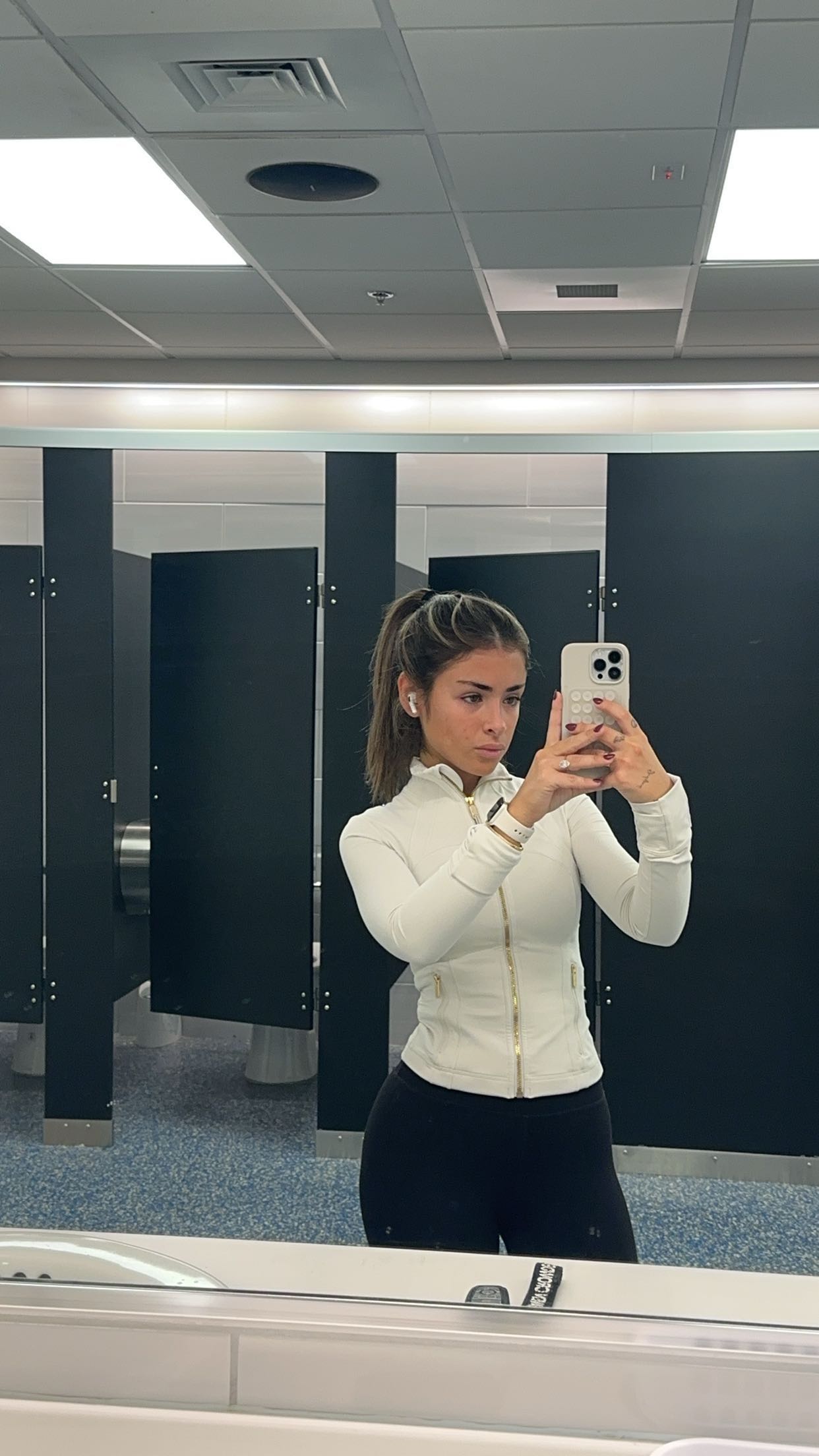 gabannalisa snapchat image archive image