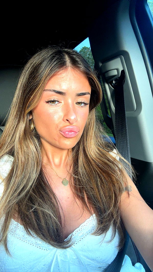 gabannalisa image ~ Altpins