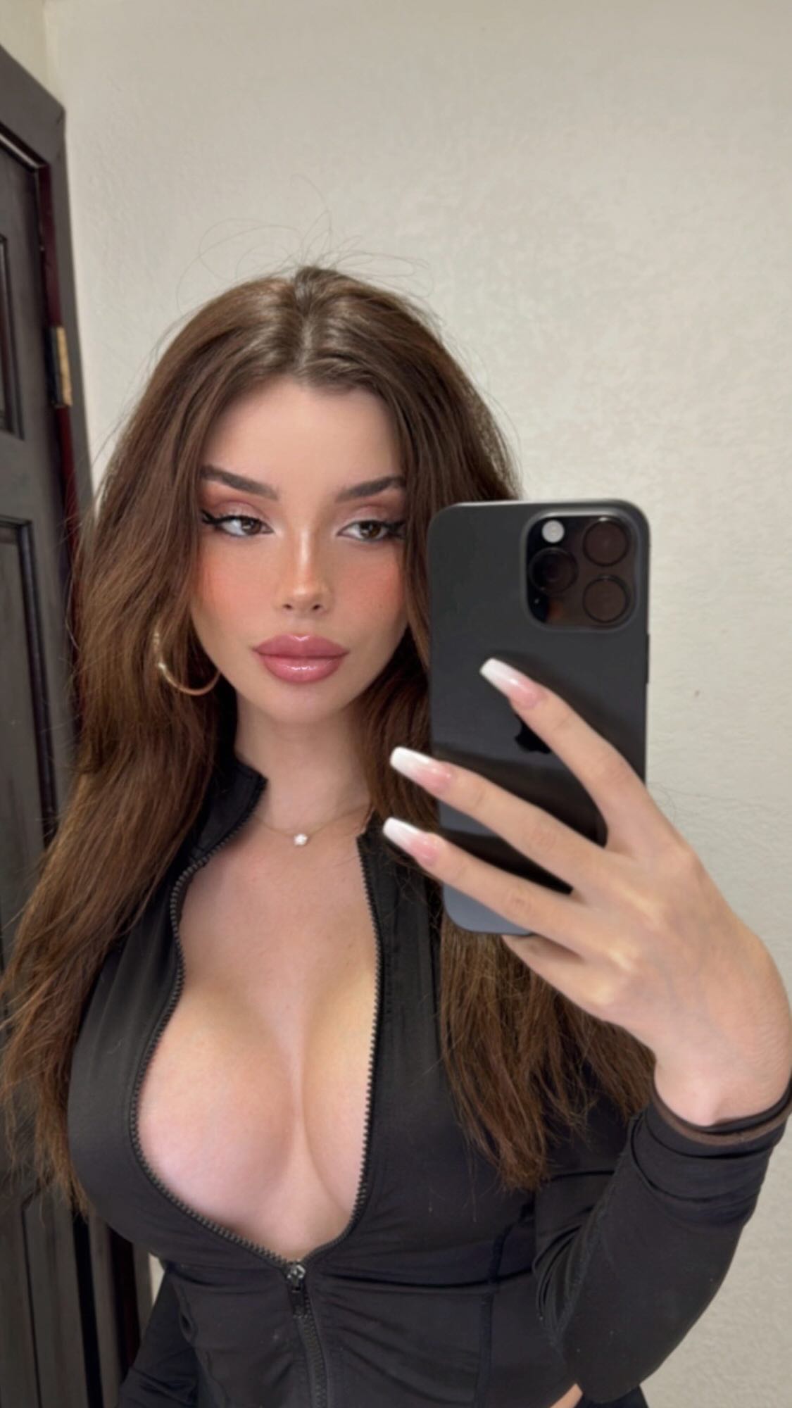 giselleramh snapchat image archive image