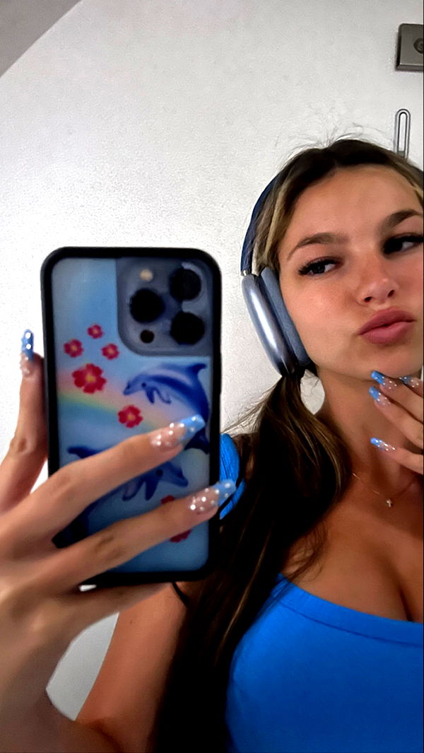 graceboor image ~ Altpins