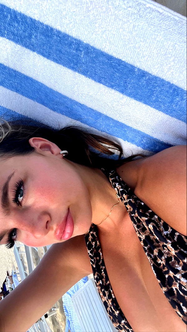 graceboor image ~ Altpins