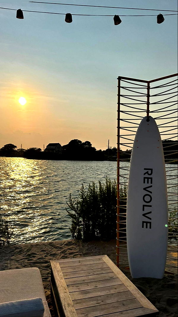 graceboor image ~ Altpins