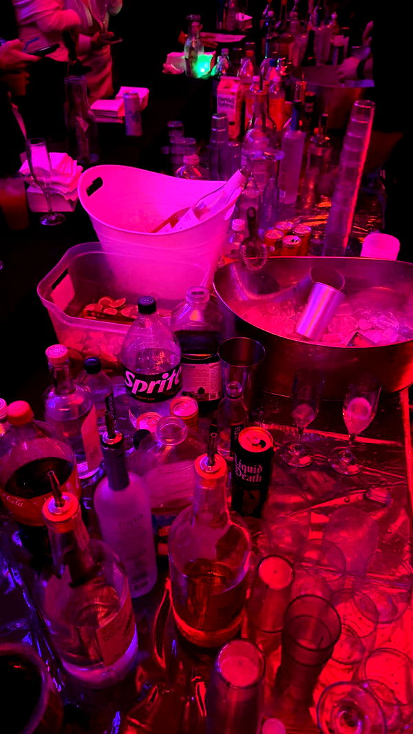 graceboor image ~ Altpins