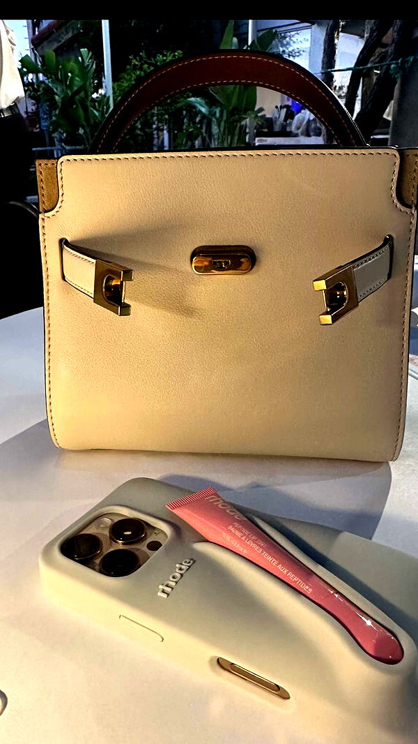 graceboor image ~ Altpins