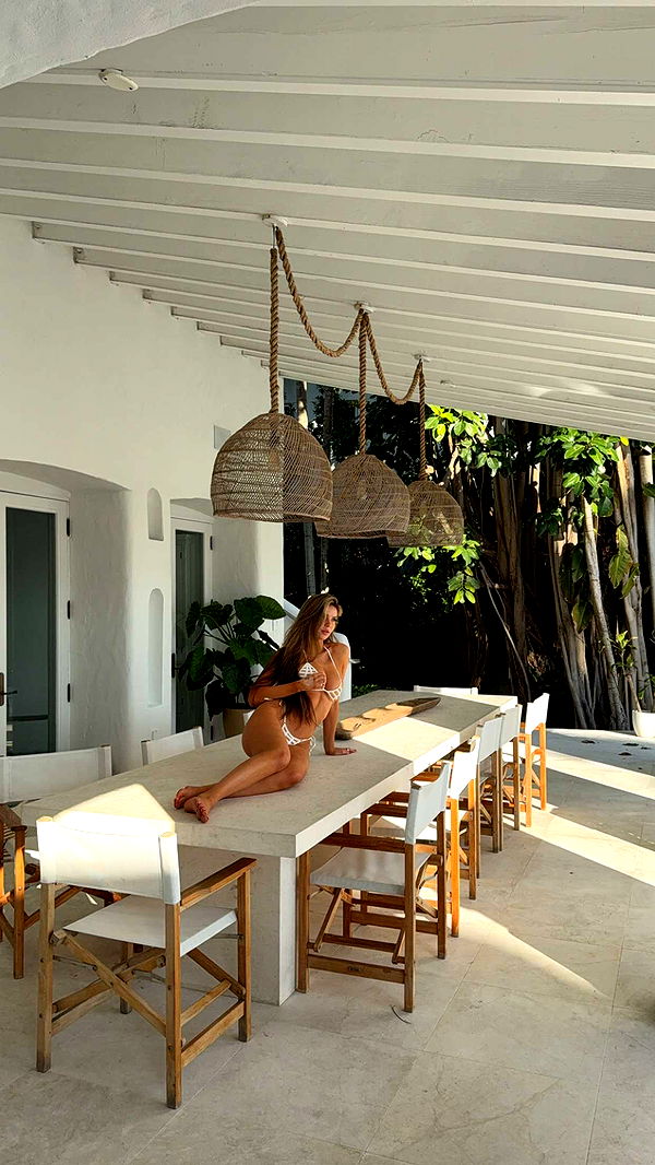 graceboor image ~ Altpins