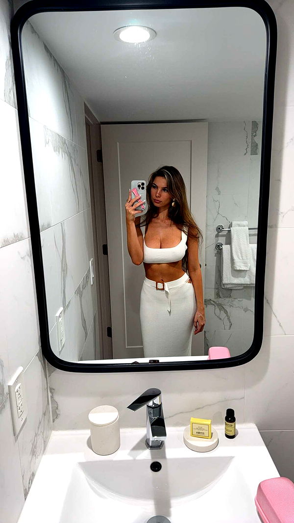 graceboor image ~ Altpins