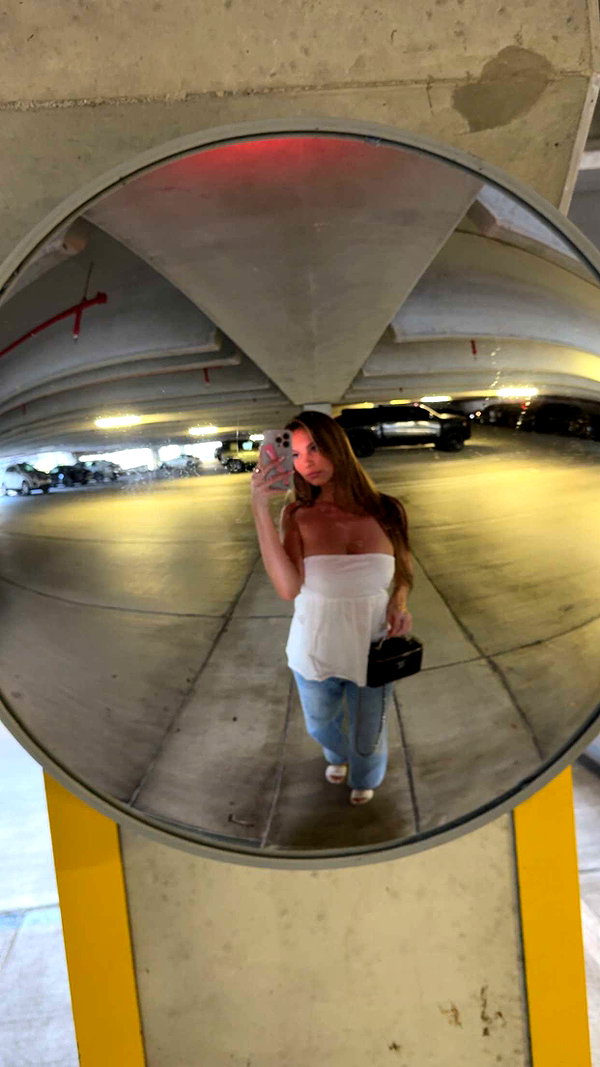 graceboor snapchat image archive image