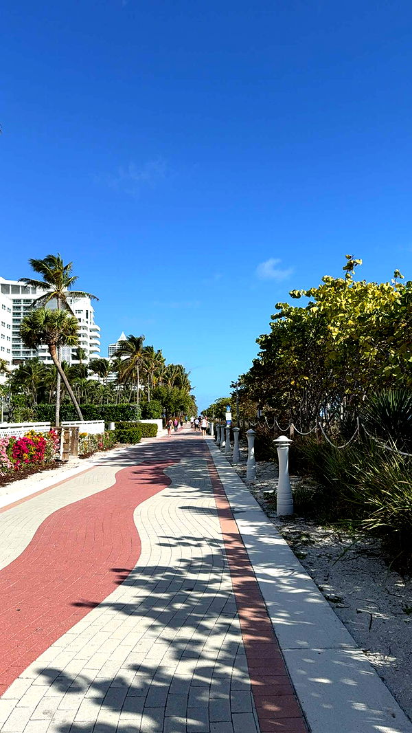 graceboor image ~ Altpins