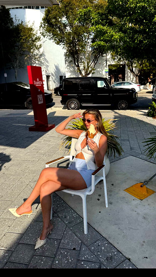 graceboor image ~ Altpins