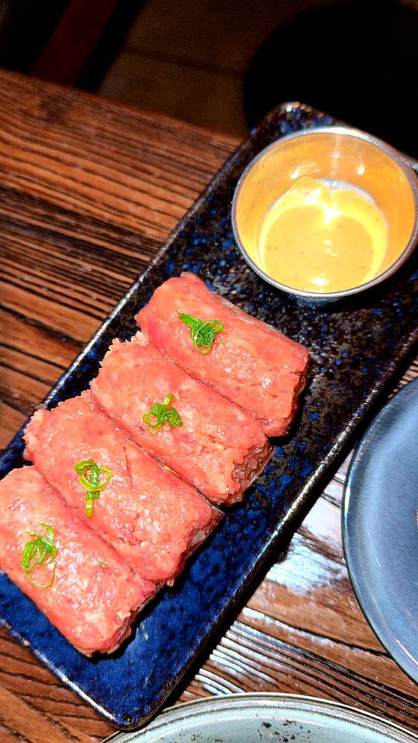 graceboor image ~ Altpins