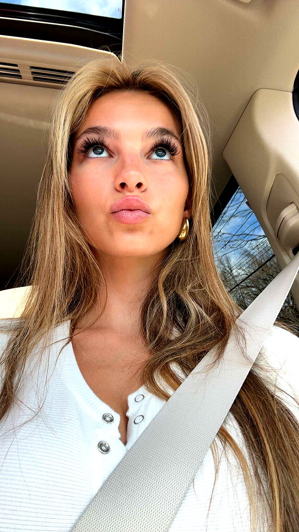 graceboor image ~ Altpins