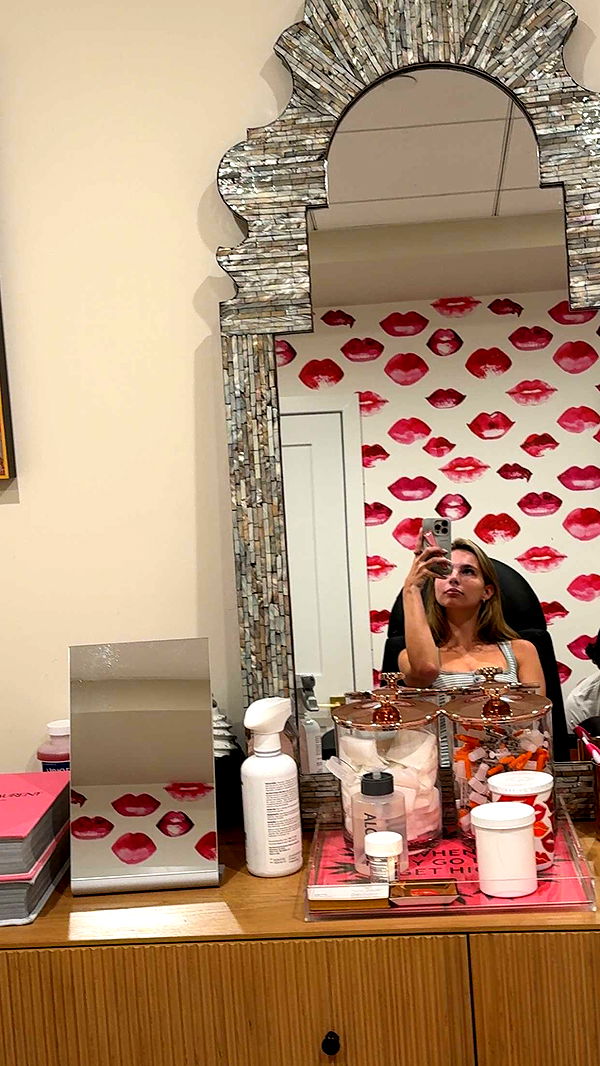 graceboor image ~ Altpins