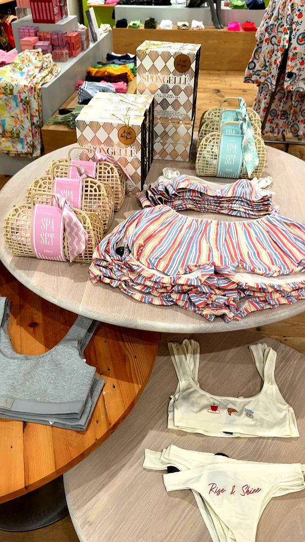 graceboor image ~ Altpins