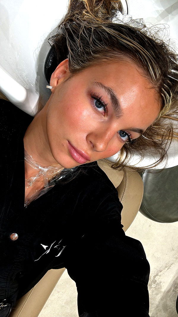 graceboor image ~ Altpins