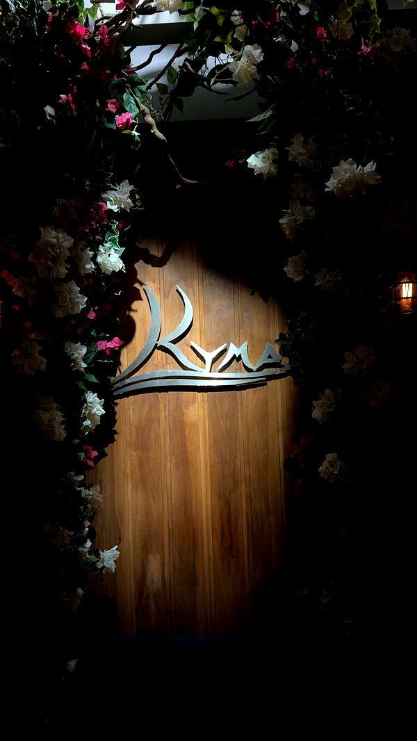 graceboor image ~ Altpins