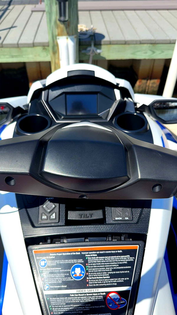 graceboor image ~ Altpins