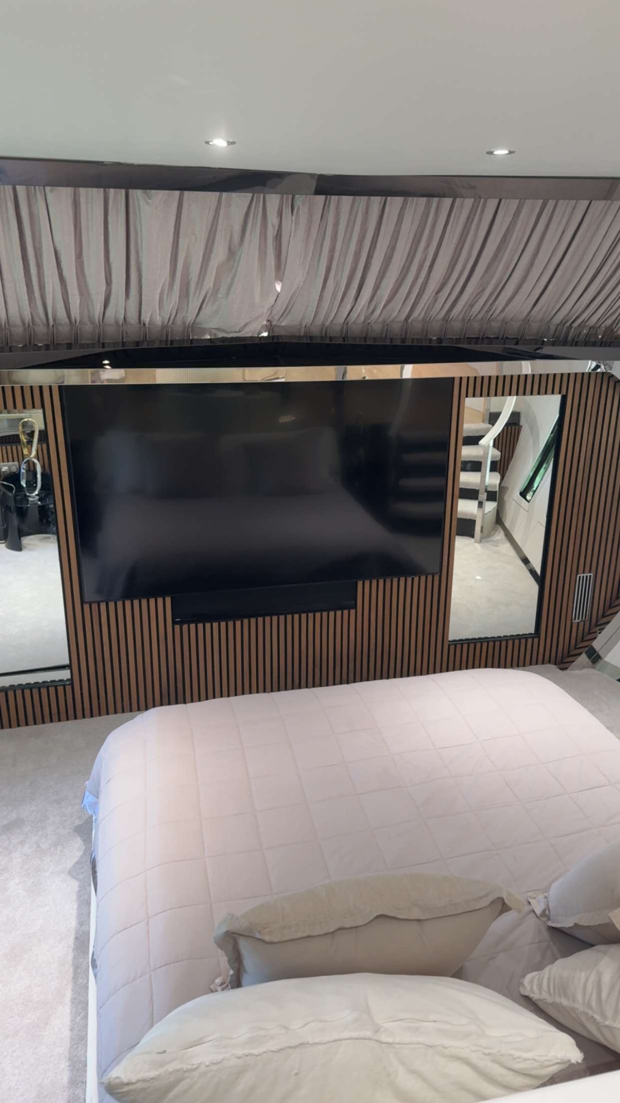 graceboor snapchat image archive image