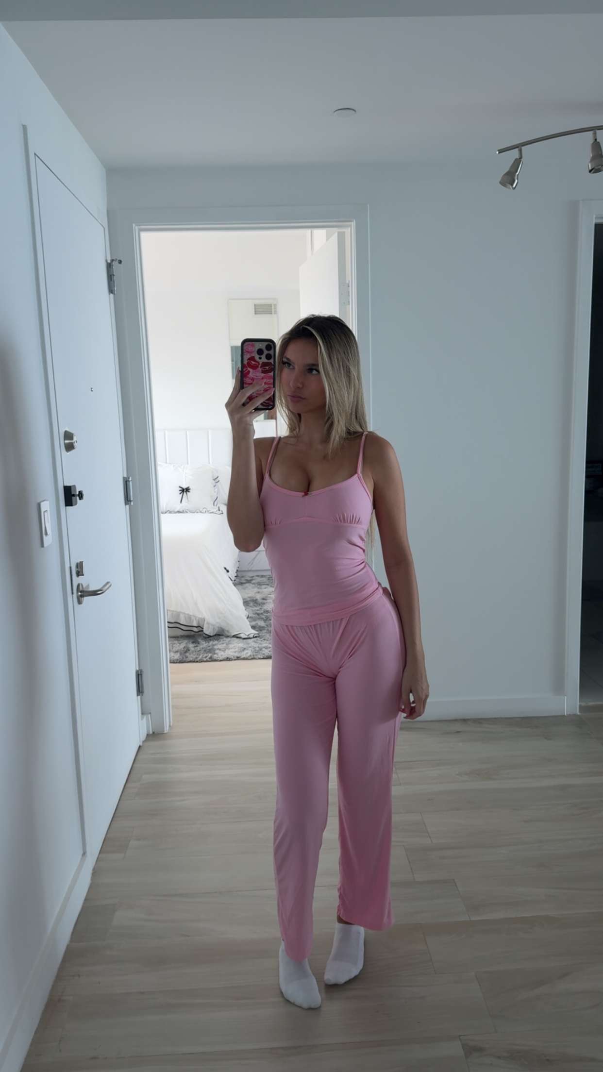 graceboor snapchat image archive image