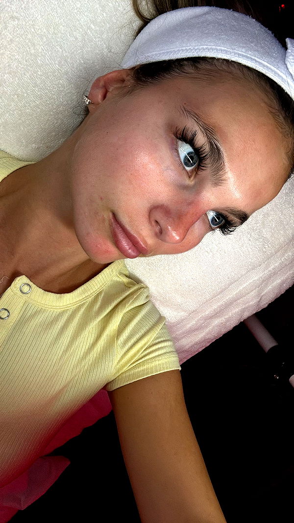 graceboor image ~ Altpins