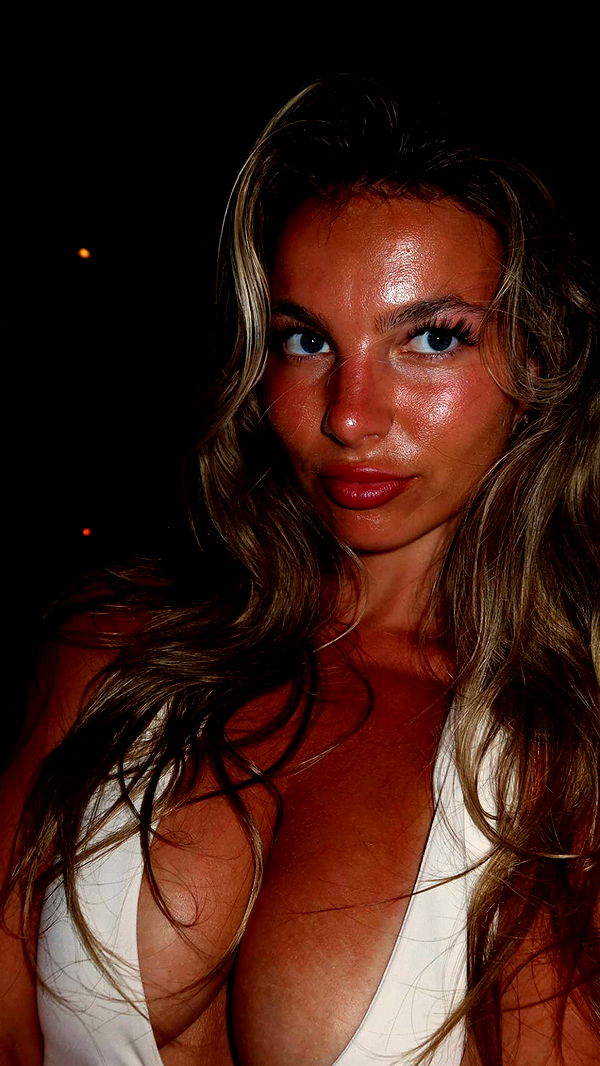 graceboor image ~ Altpins