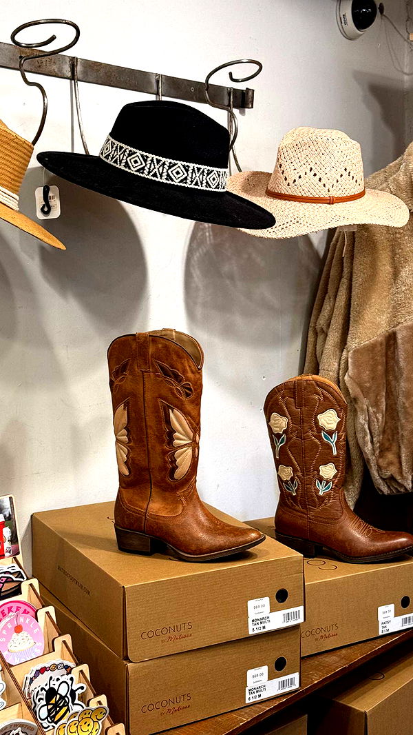 graceboor image ~ Altpins