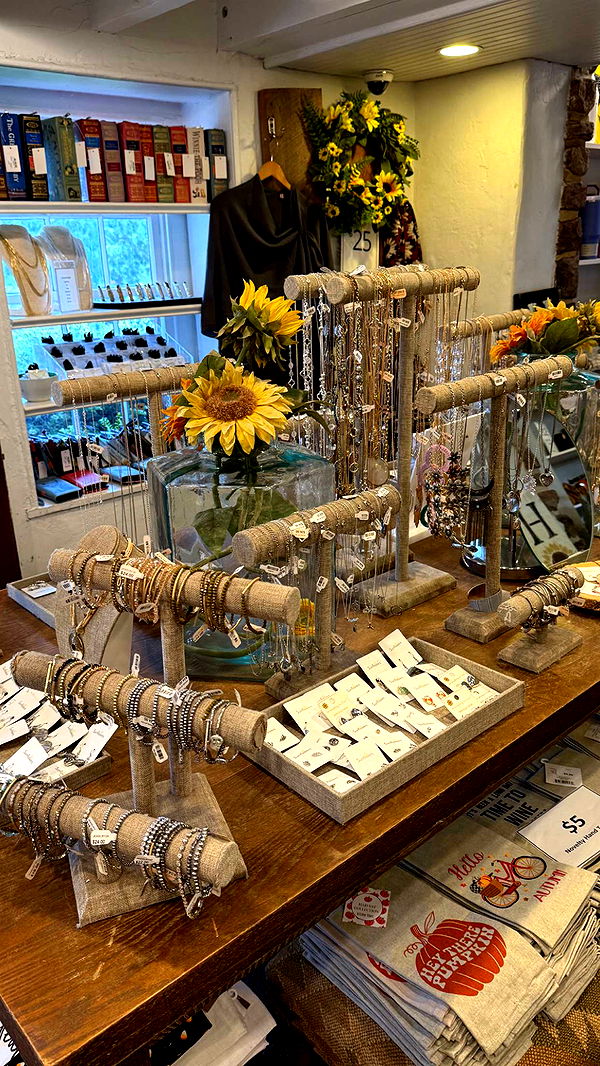 graceboor image ~ Altpins