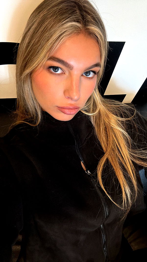 graceboor image ~ Altpins