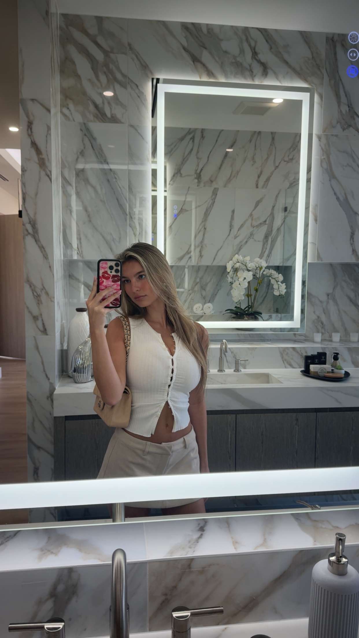 graceboor snapchat image archive image