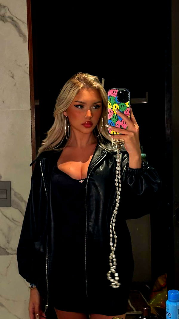 gwendolynceline image ~ Altpins