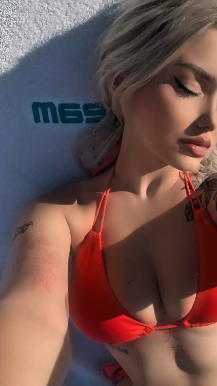 gwendolynceline snapchat image archive image