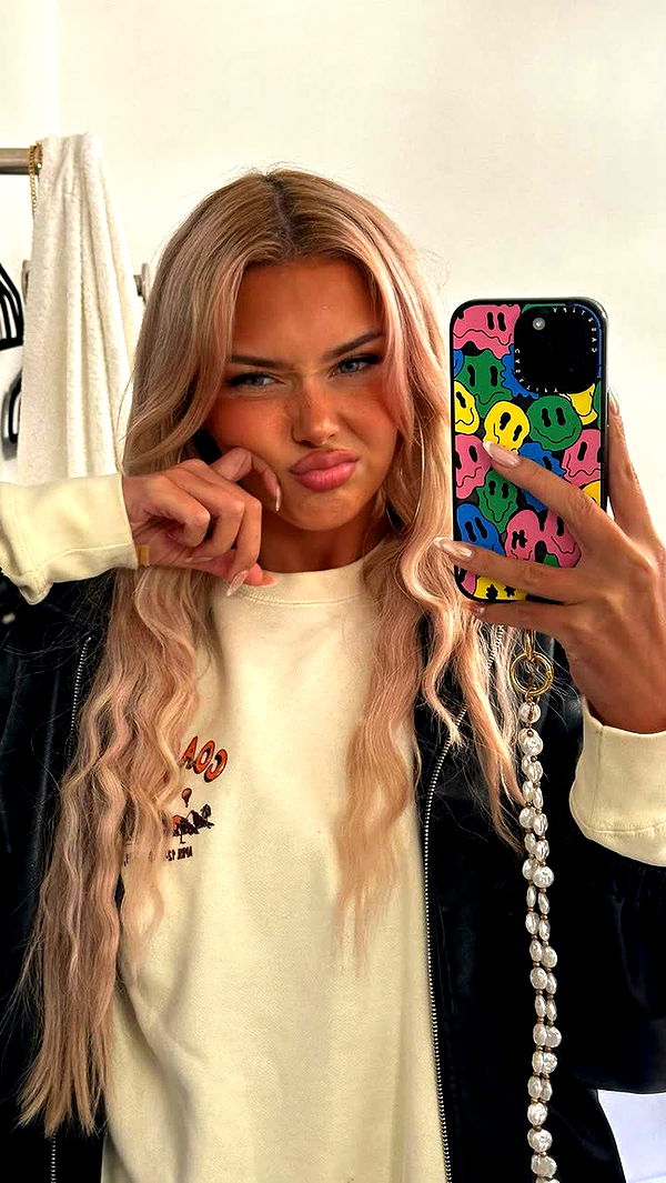 gwendolynceline image ~ Altpins