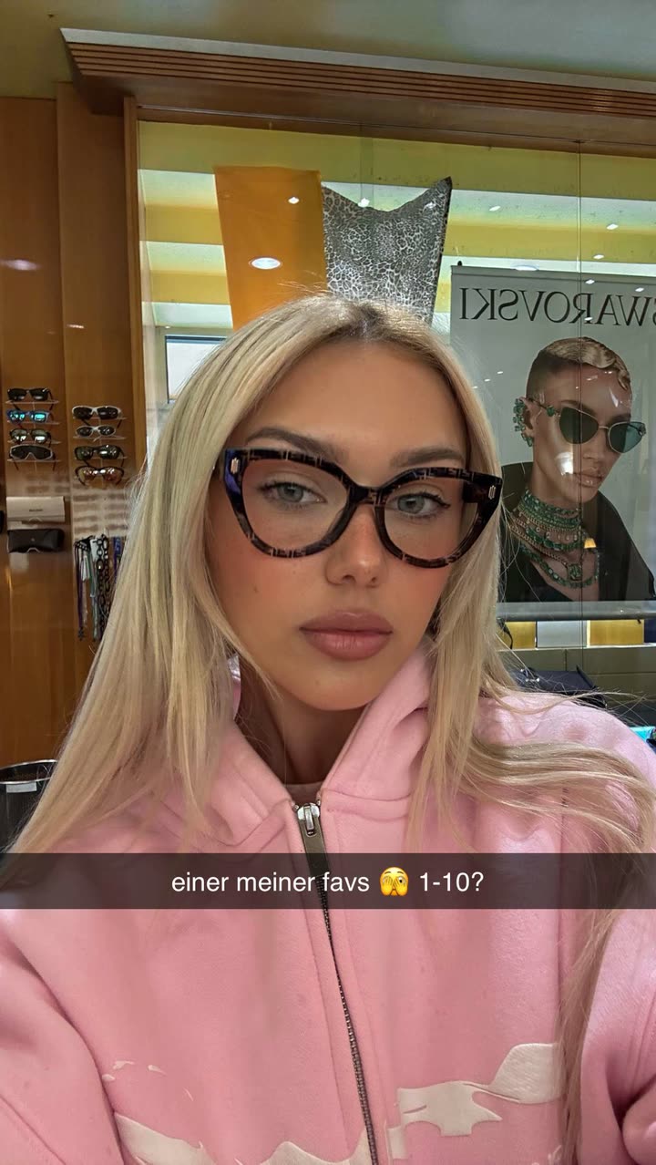 gwendolynceline snapchat image archive image