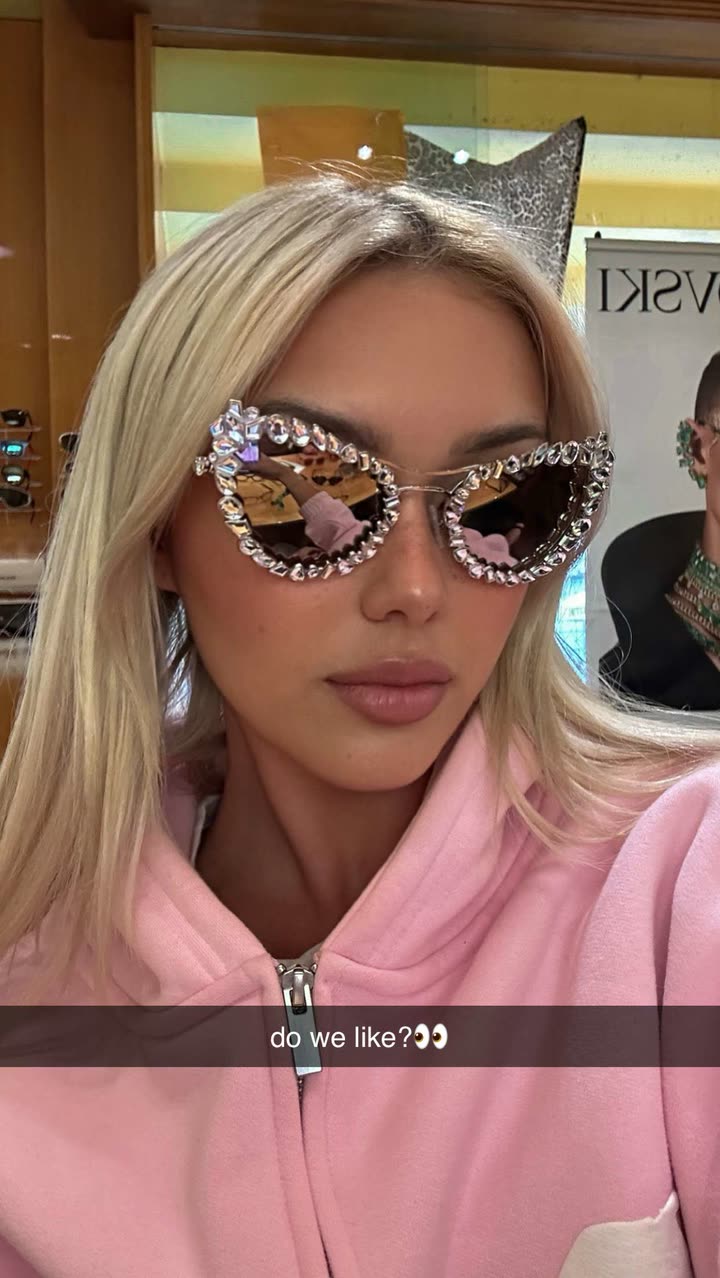 gwendolynceline snapchat image archive image