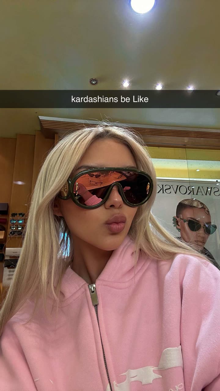 gwendolynceline snapchat image archive image