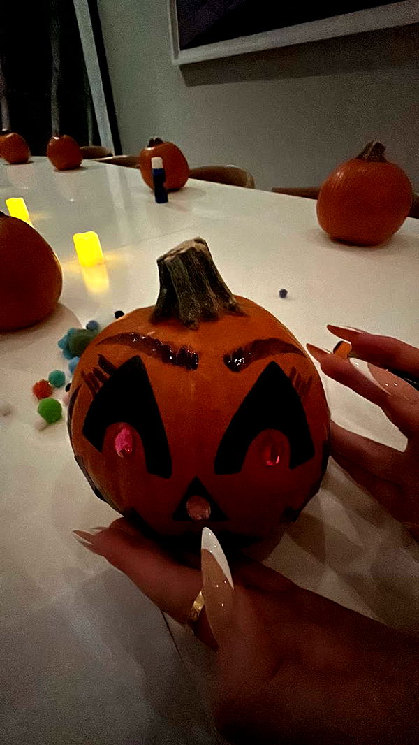 gwendolynceline image ~ Altpins