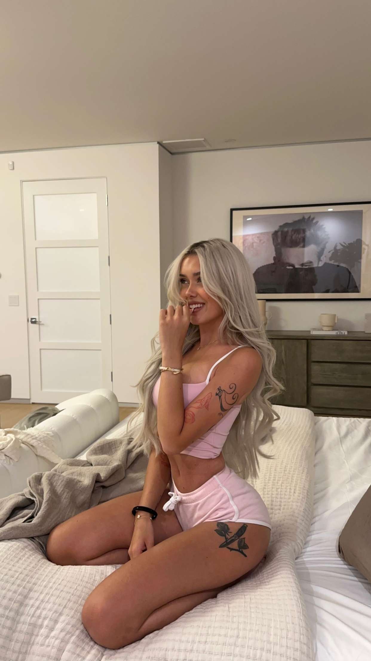 gwendolynceline snapchat image archive image