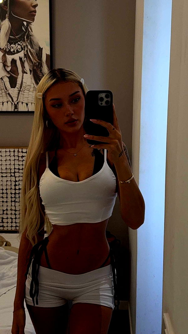 gwendolynceline image ~ Altpins