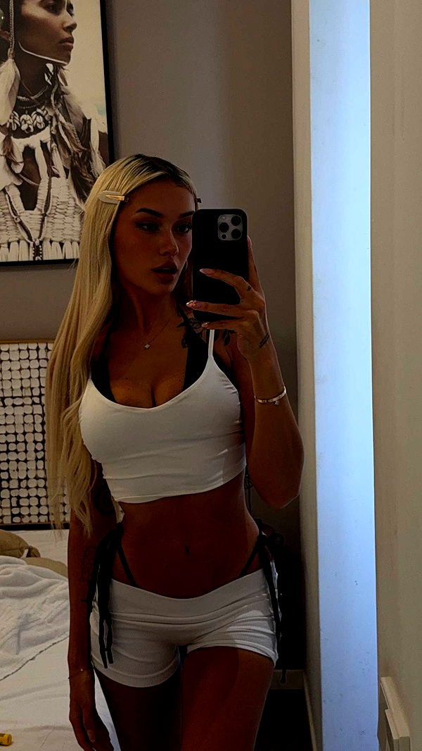 gwendolynceline image ~ Altpins