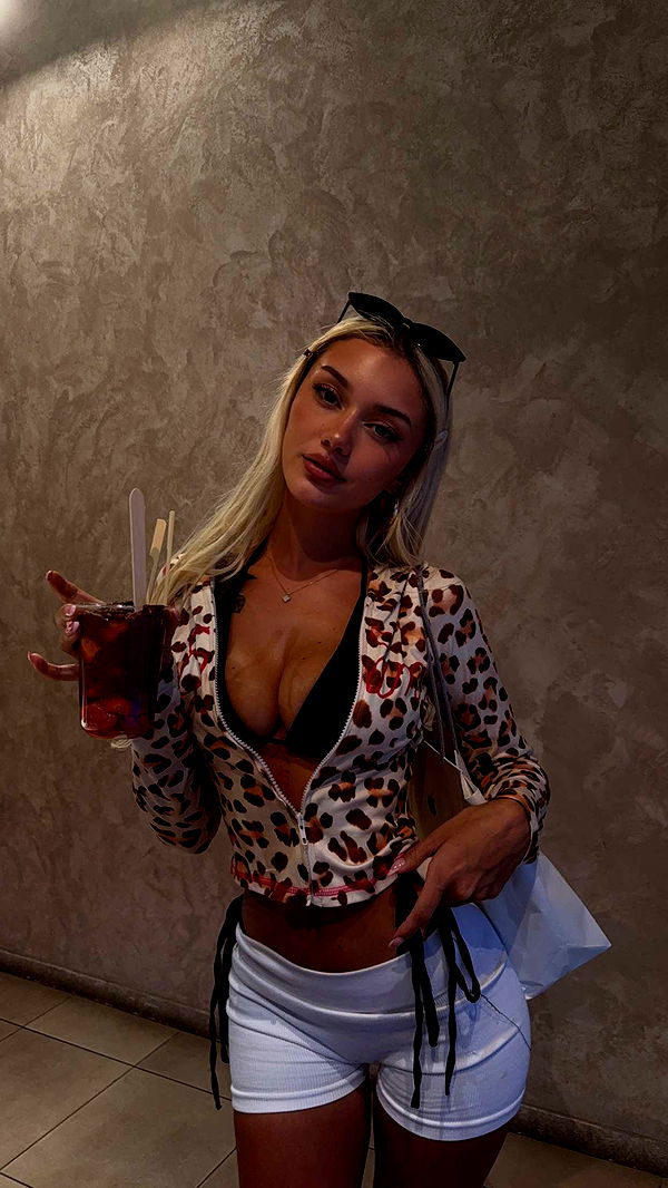 gwendolynceline image ~ Altpins