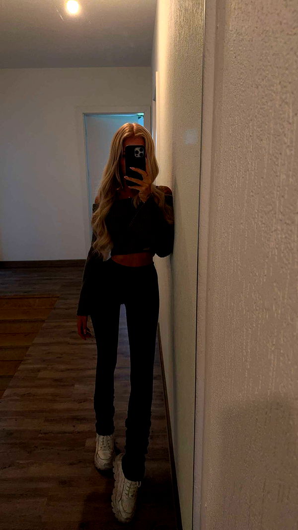 gwendolynceline image ~ Altpins