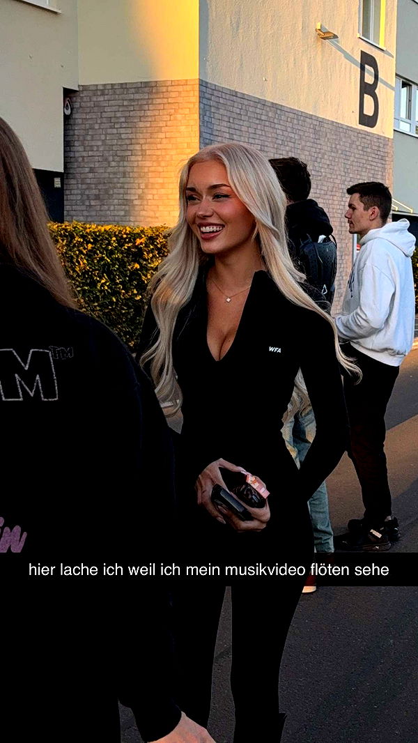 gwendolynceline image ~ Altpins