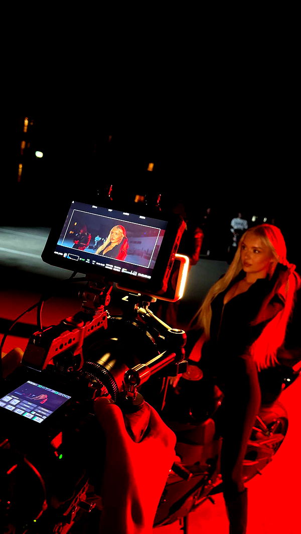 gwendolynceline image ~ Altpins